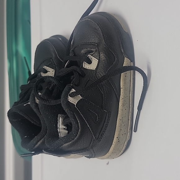 Jordan retro 4 - Picture 2 of 3